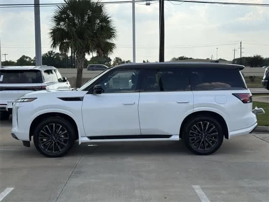 2026 Infiniti QX80 photo 1