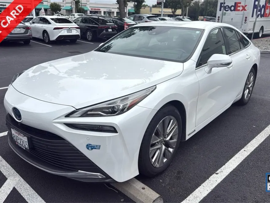 2021 Toyota Mirai XLE photo 1