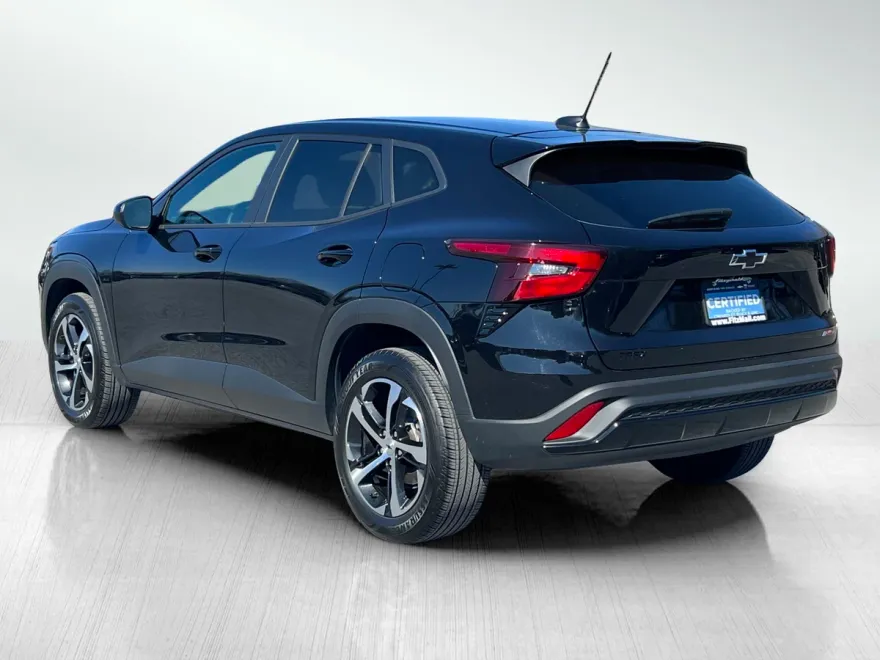 2024 Chevrolet Trax photo 7