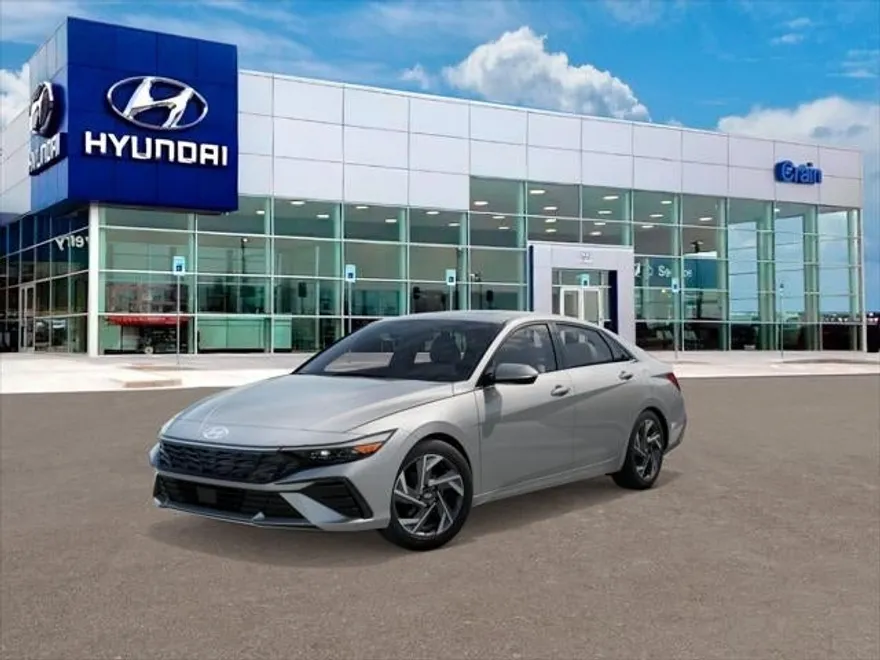 2025 Hyundai Elantra Limited photo 1