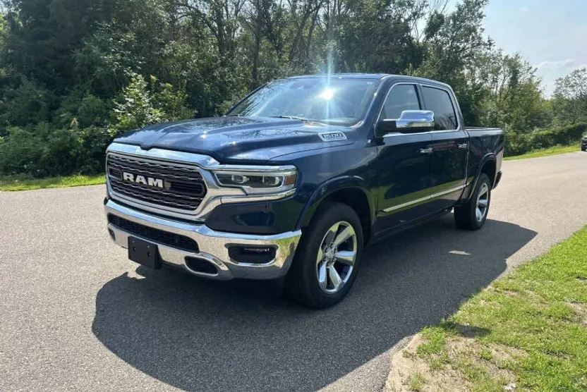 2021 Ram 1500 Limited photo 1