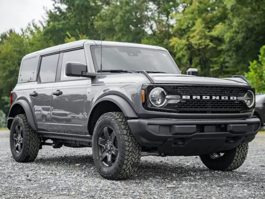 2025 Ford Bronco Big Bend photo 1