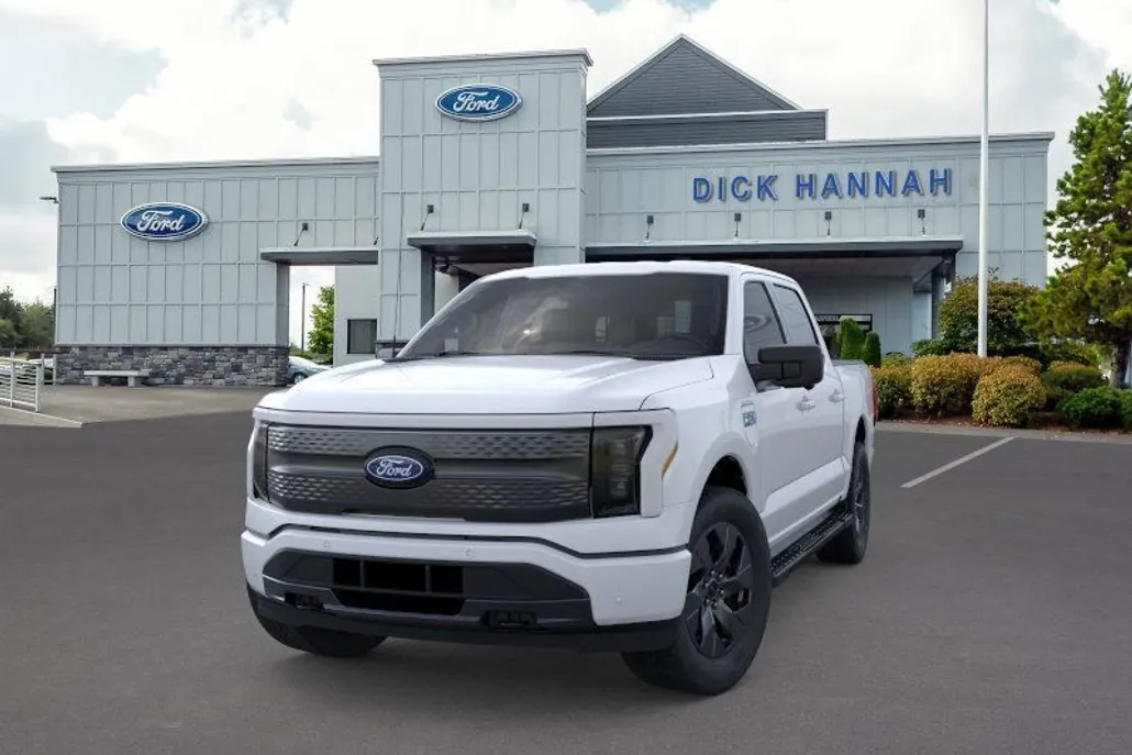 2025 Ford F-150 Lightning photo 1