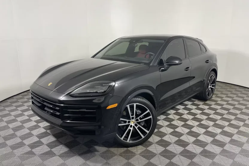 2024 Porsche Cayenne Coupe photo 1