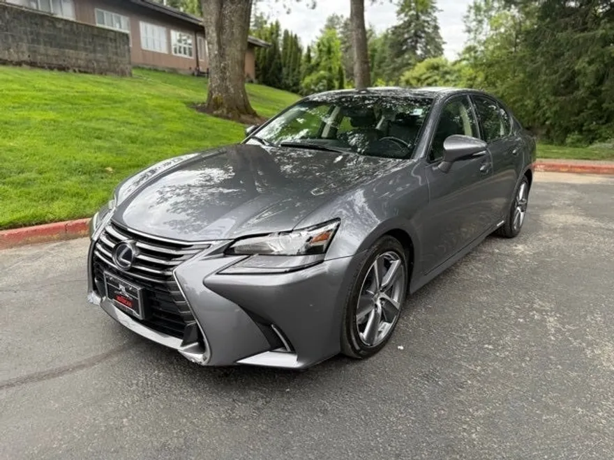 2016 Lexus GS 450h photo 1