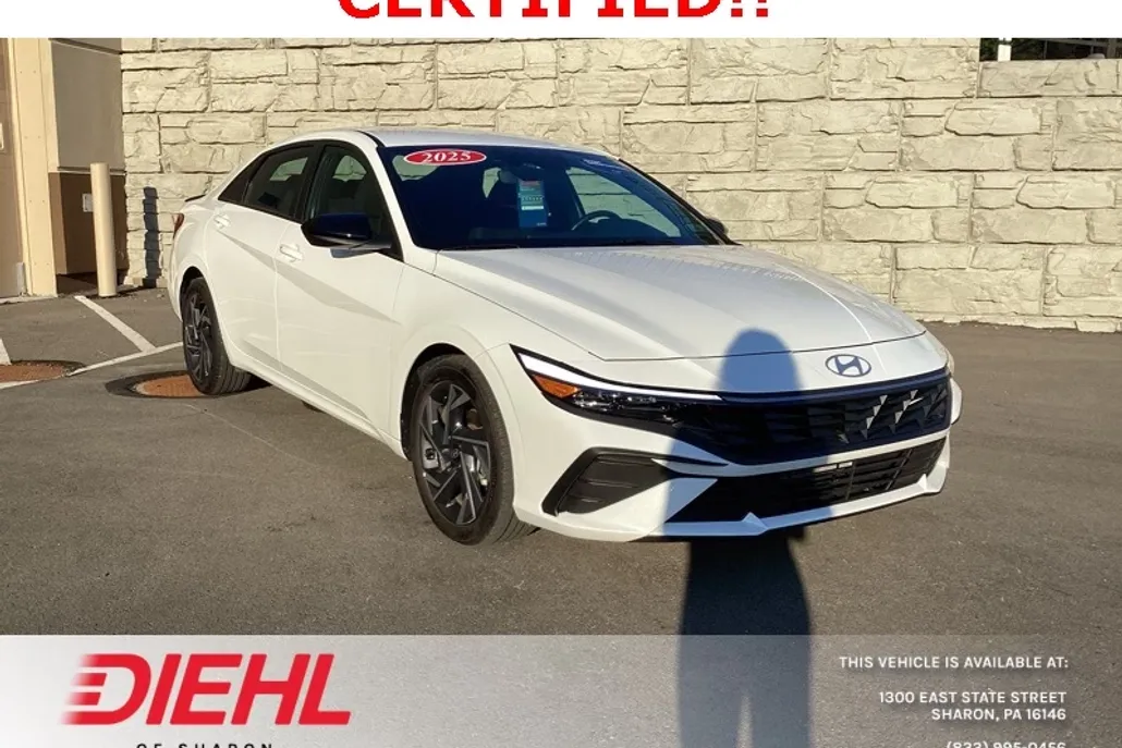 2025 Hyundai Elantra SEL Sport photo 1