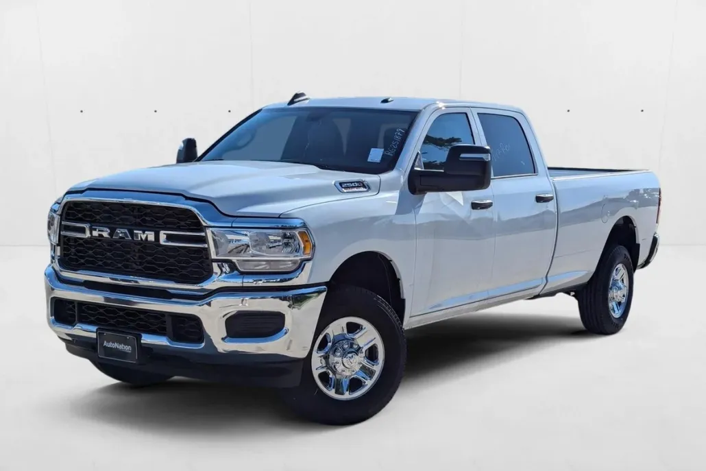 2024 Ram 2500 Tradesman photo 1