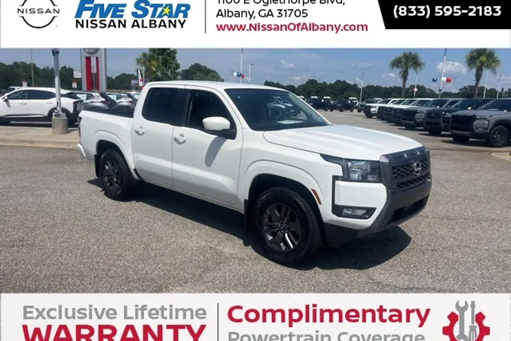 2025 Nissan Frontier Crew Cab SV photo 1
