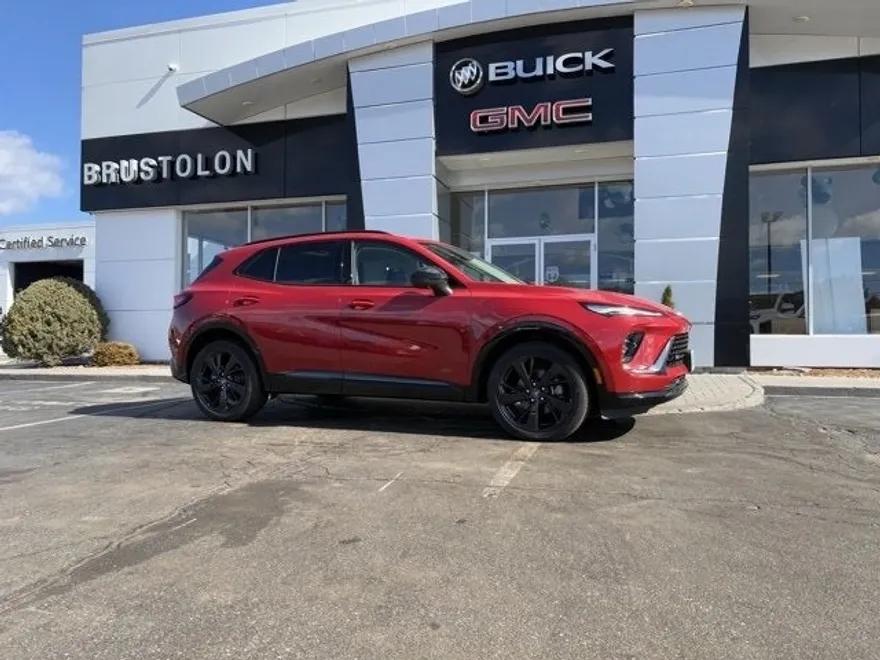 2025 Buick Envision Sport Touring photo 1