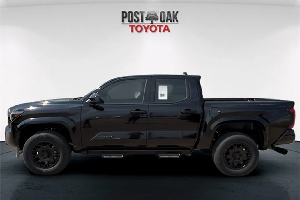 2025 Toyota Tacoma SR5 4x4 Double Cab photo 1