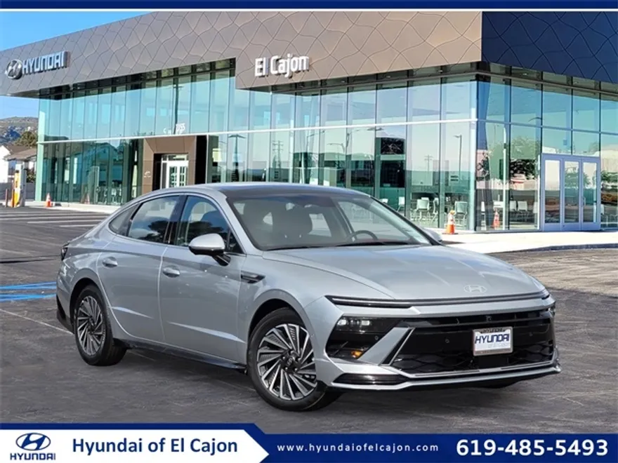 2025 Hyundai Sonata Hybrid Limited photo 1
