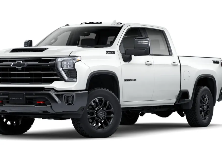 2025 Chevrolet Silverado 3500HD LTZ photo 1