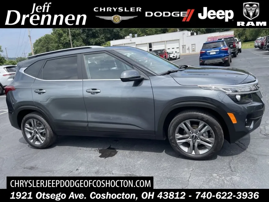 2023 Kia Seltos S photo 1