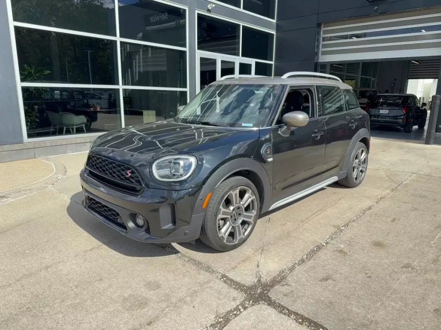 2023 Mini Countryman S ALL4 photo 1