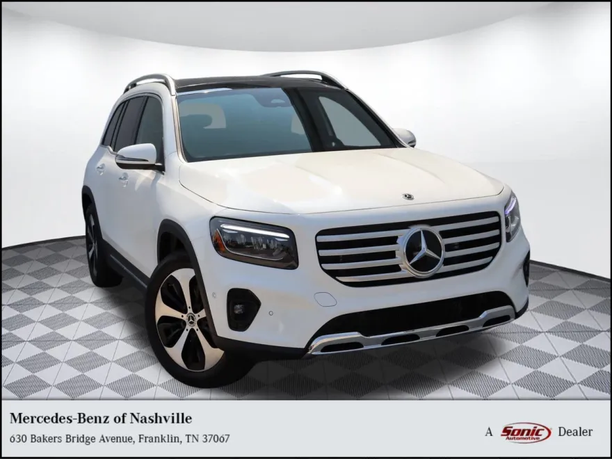 2025 Mercedes Benz GLB 250 photo 1