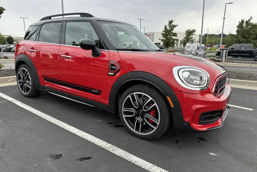 2018 Mini Countryman John Cooper Works photo 1