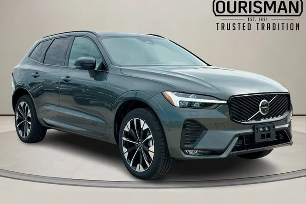 2026 Volvo XC60 B5 Plus photo 1