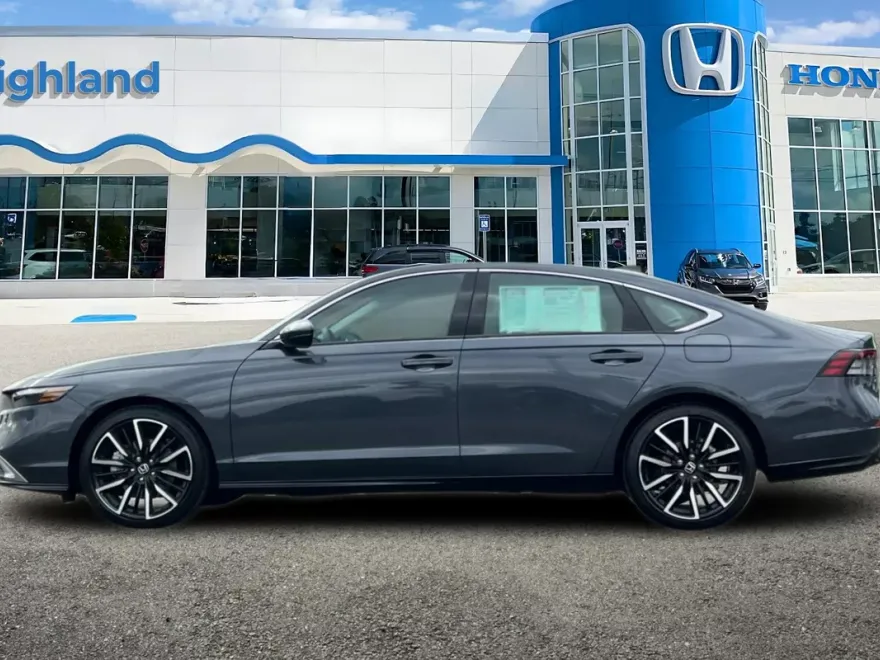 2025 Honda Accord Hybrid Touring photo 1