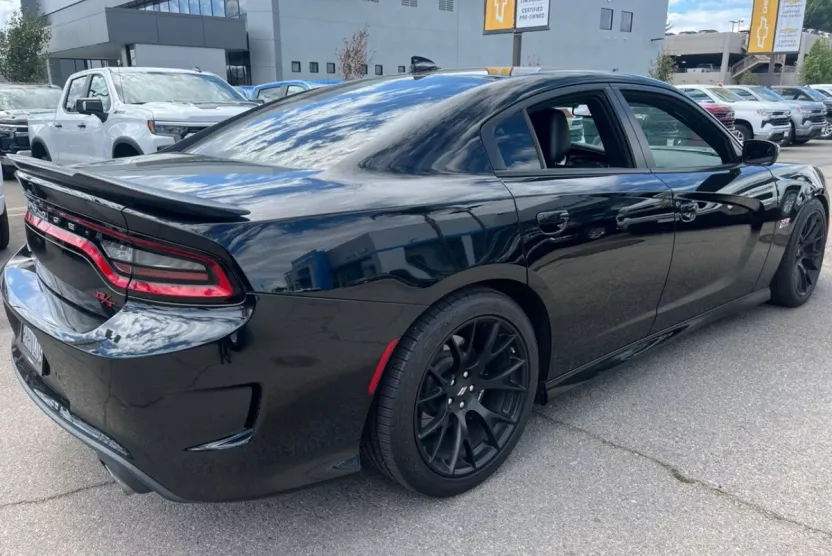 2018 Dodge Charger R/T Scat Pack photo 1