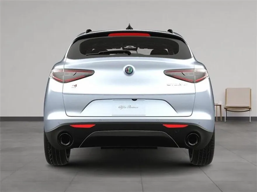 2025 Alfa Romeo Stelvio Sprint photo 10