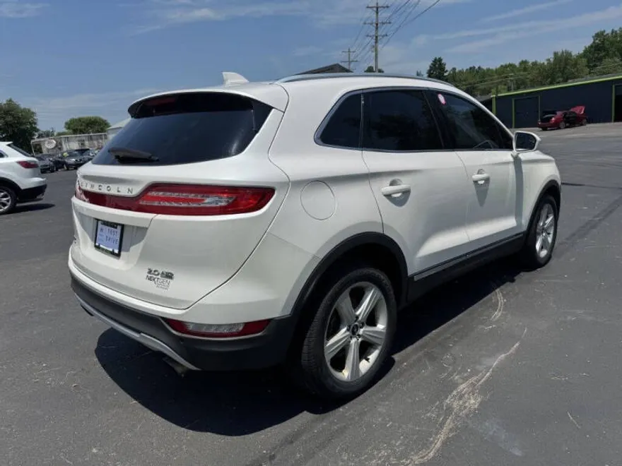 2016 Lincoln MKC Premiere photo 1