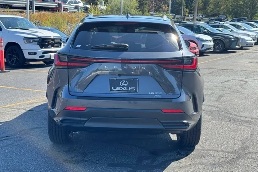 2026 Lexus NX Premium photo 1