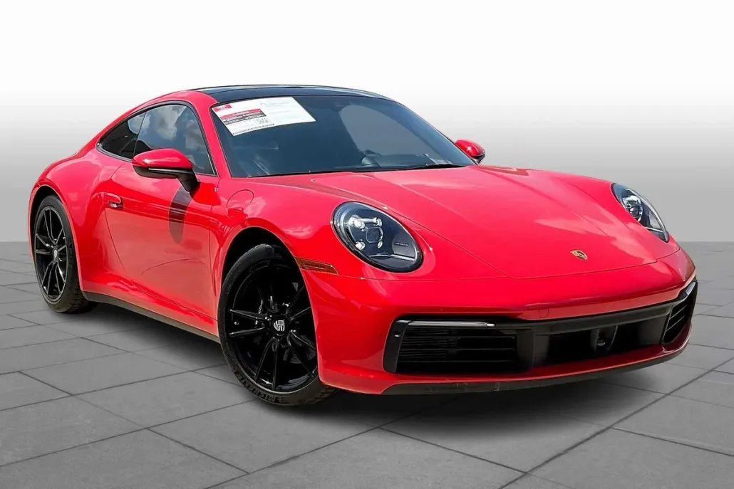 2022 Porsche 911 4 photo 1