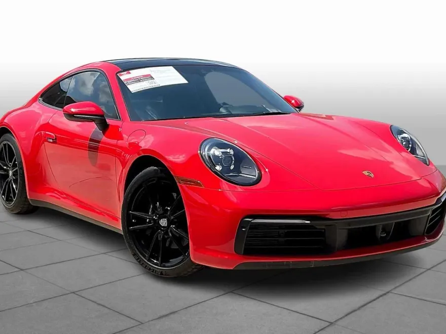 2022 Porsche 911 4 photo 1