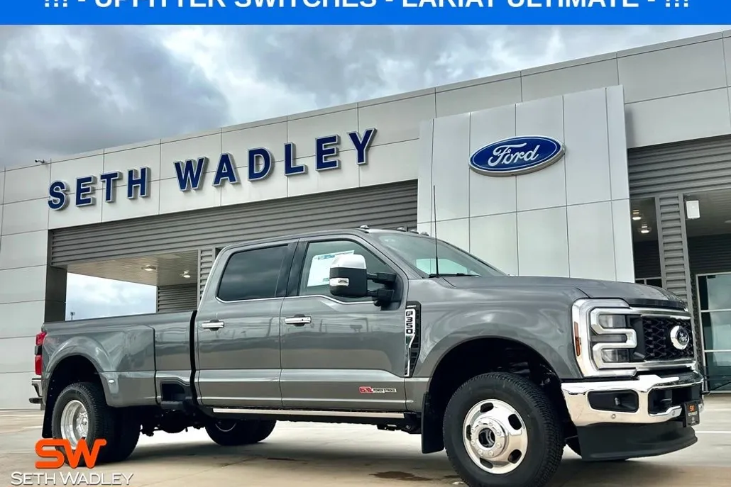 2025 Ford F-350 photo 1