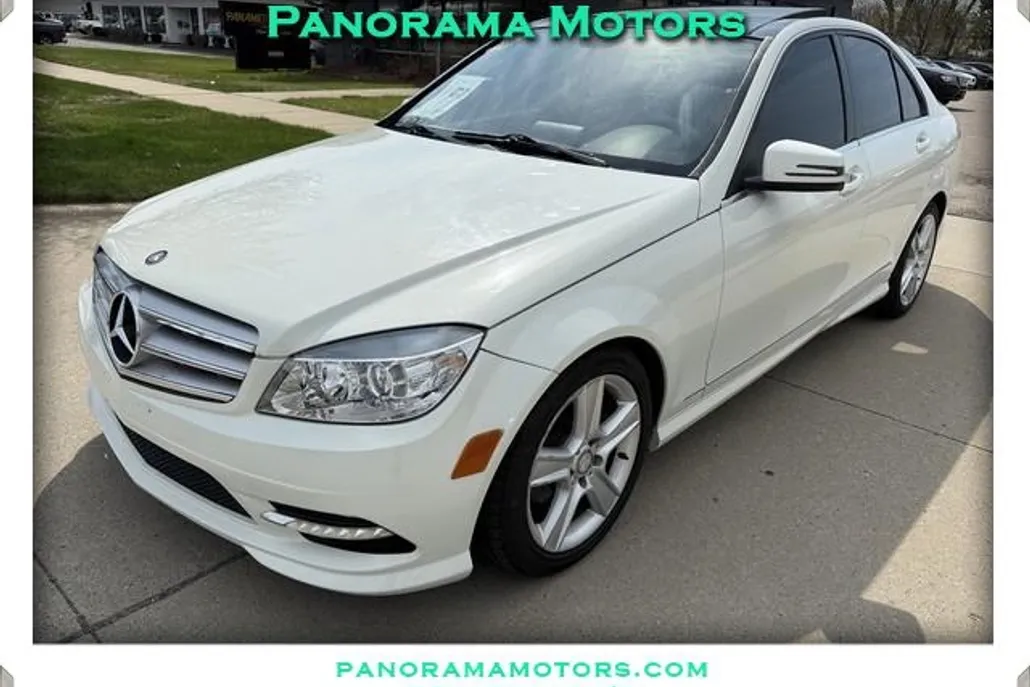 2011 Mercedes Benz C 300 4MATIC Sport Sedan photo 1