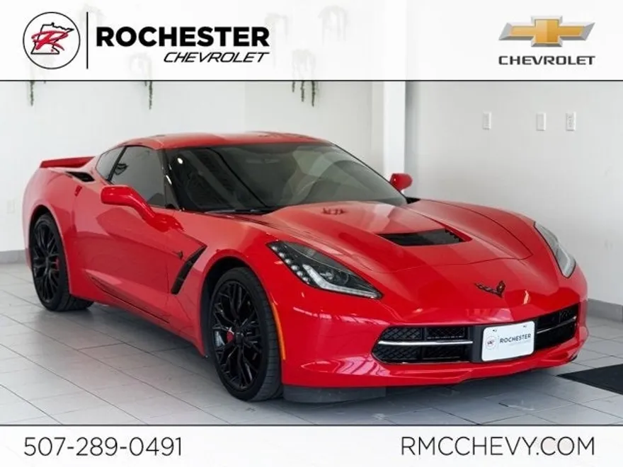 2017 Chevrolet Corvette Stingray 1LT photo 1