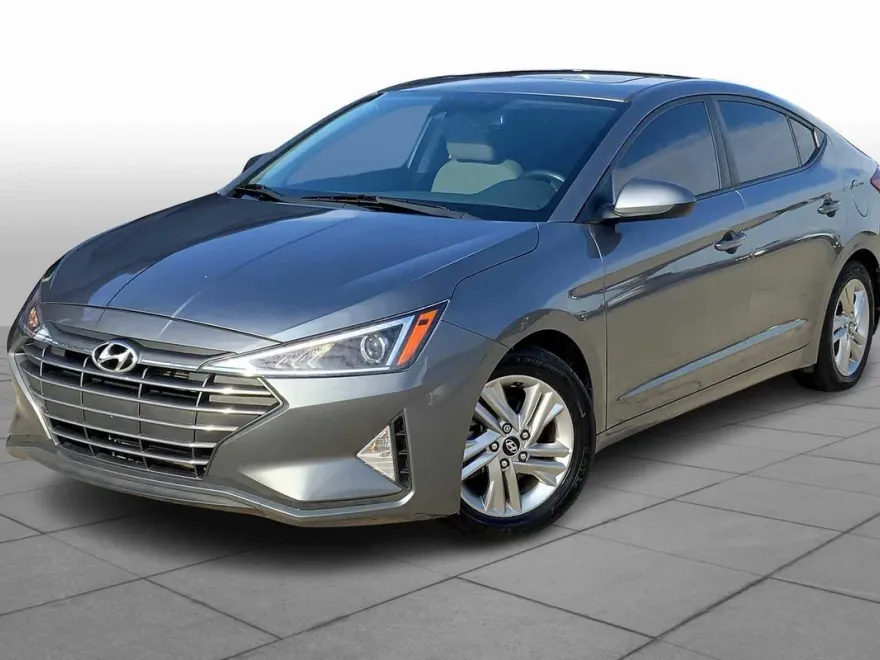 2019 Hyundai Elantra Value Edition photo 1