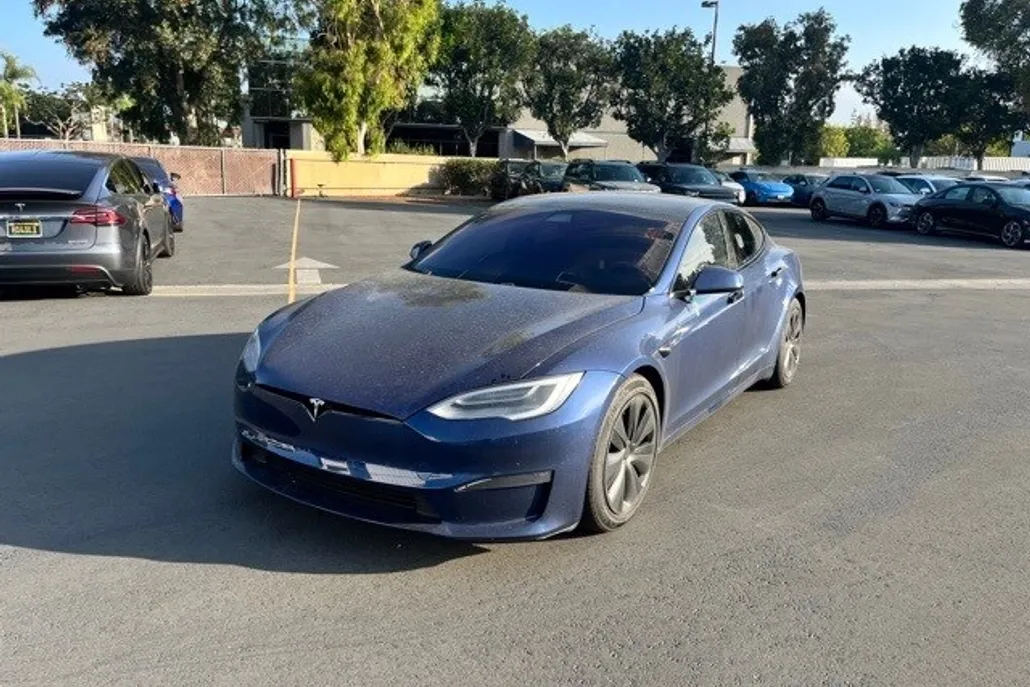 2021 Tesla Model S Long Range photo 1