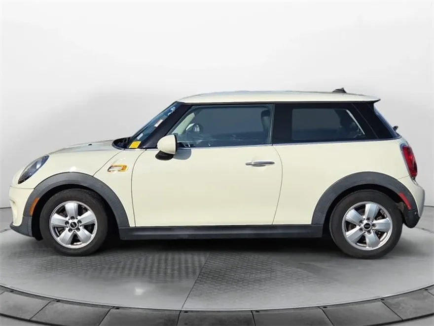 2019 Mini Cooper 2 Door Hardtop photo 1