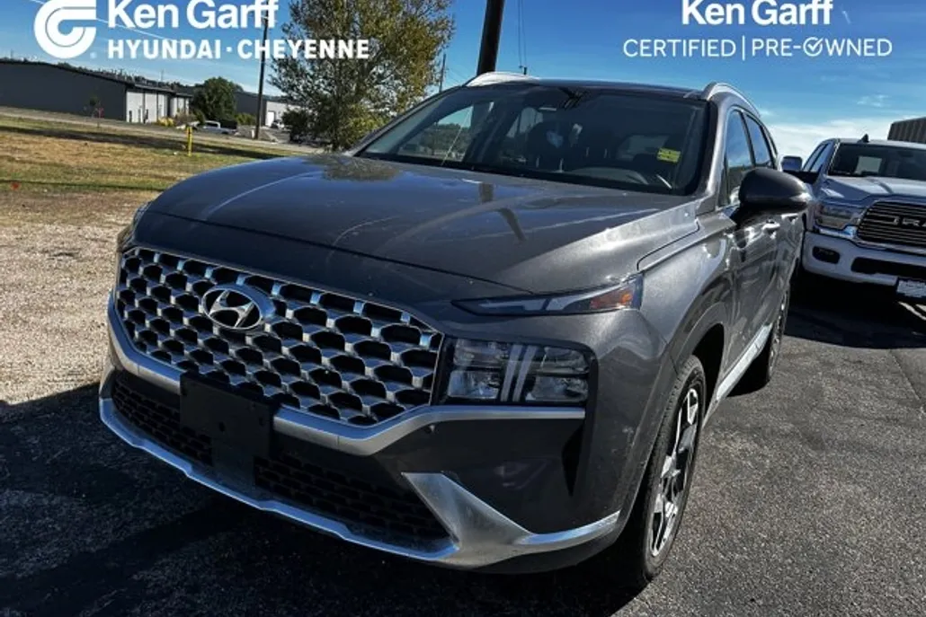 2022 Hyundai Santa Fe SEL Premium photo 1