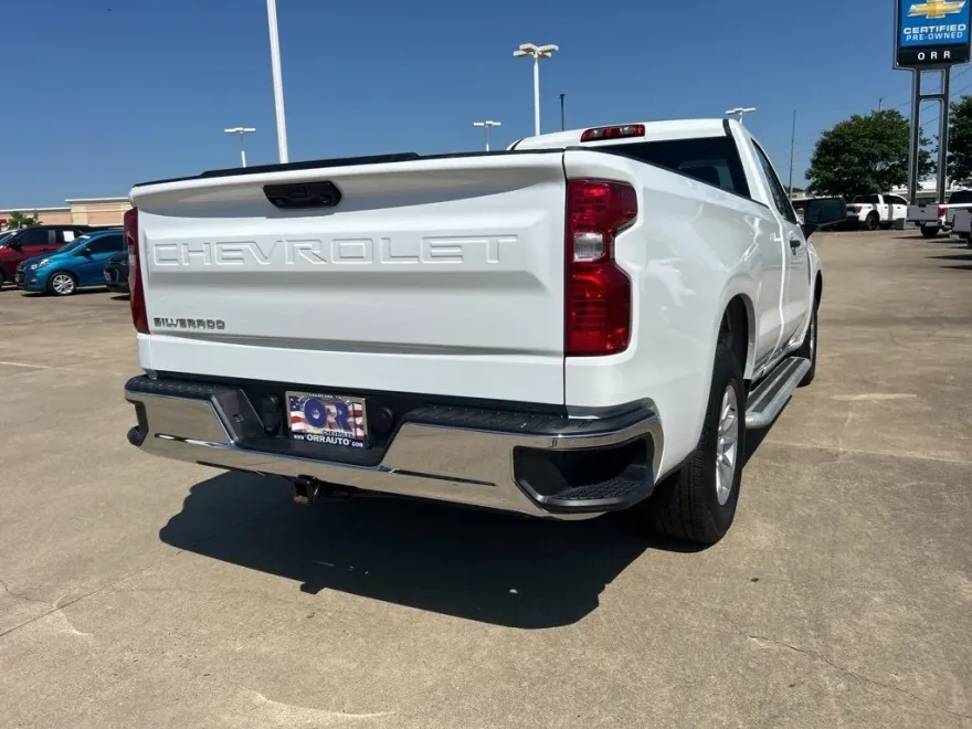2024 Chevrolet Silverado 1500 Custom photo 1