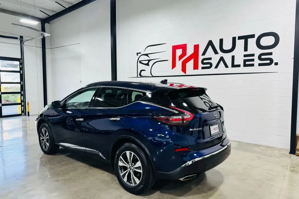 2023 Nissan Murano SV photo 1