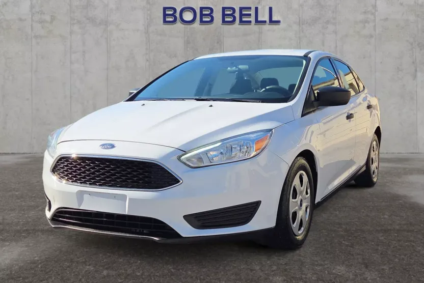2017 Ford Focus S photo 1