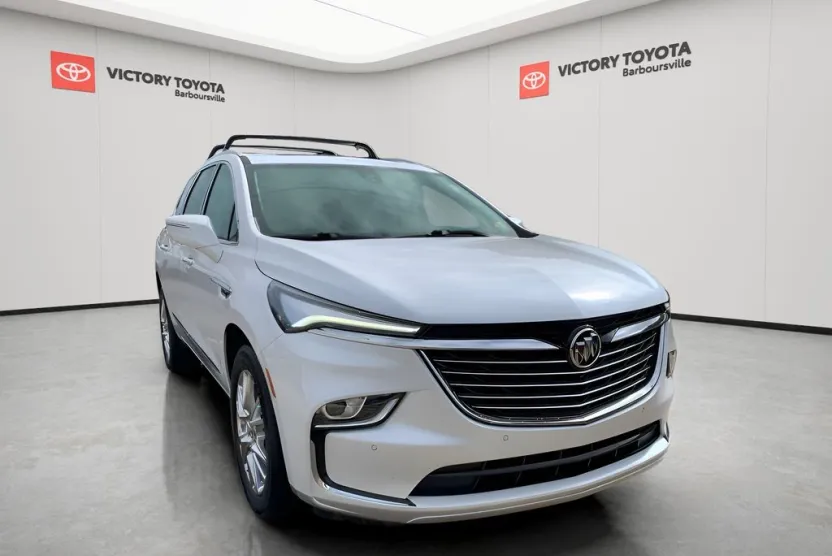 2023 Buick Enclave Premium photo 1