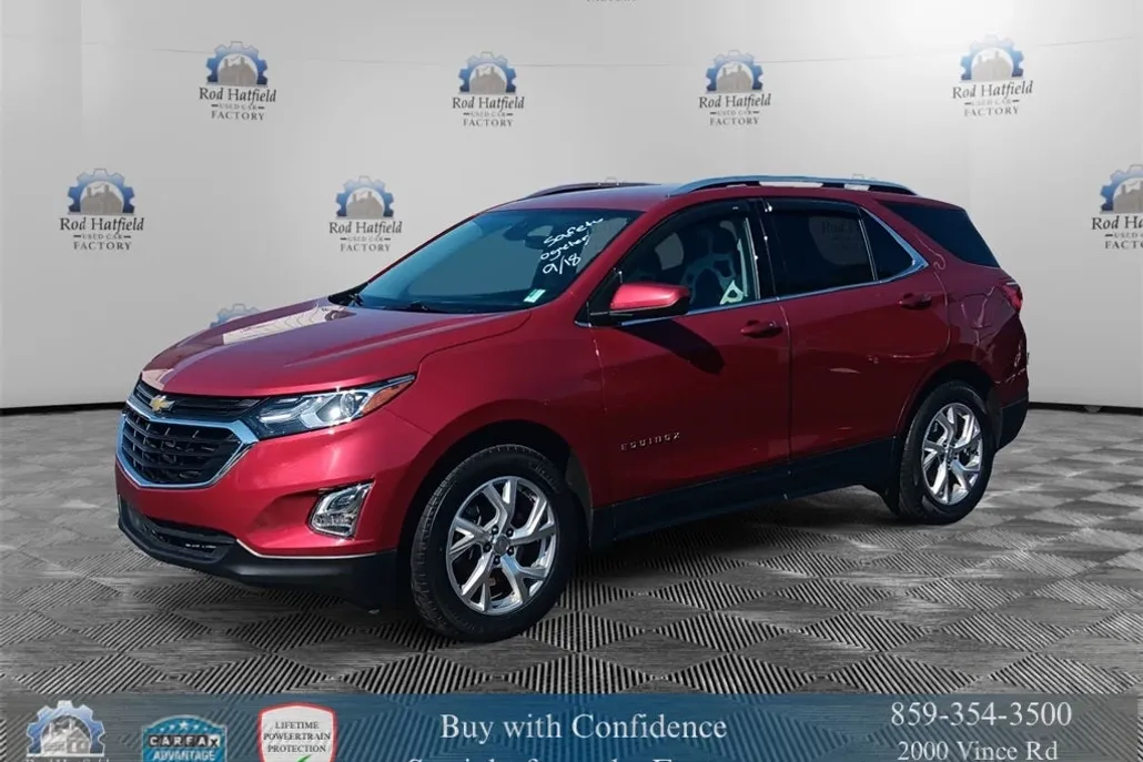 2020 Chevrolet Equinox LT photo 1
