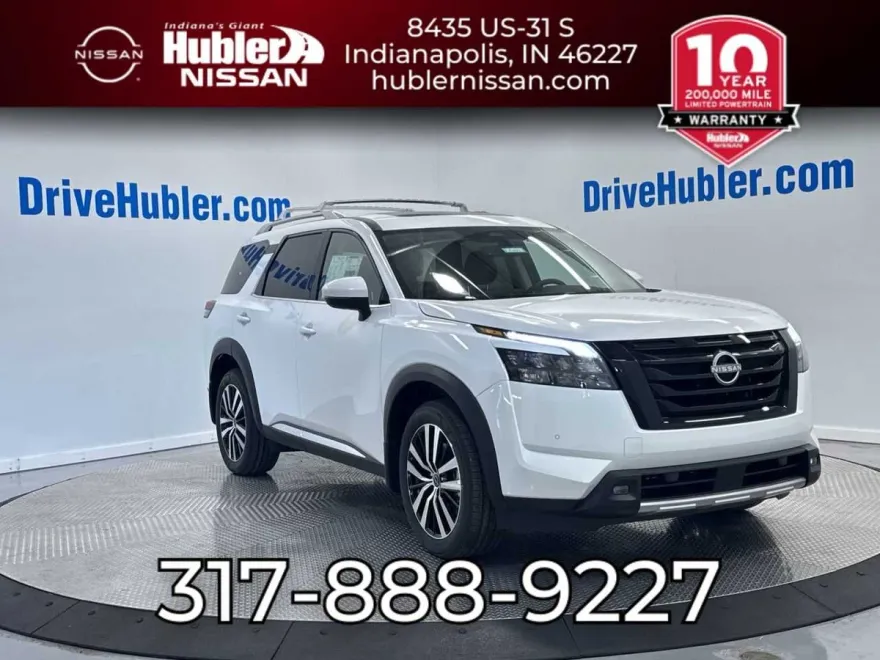 2025 Nissan Pathfinder Platinum photo 1