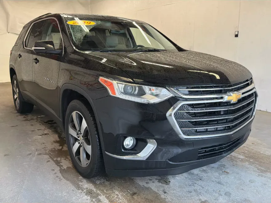 2019 Chevrolet Traverse Leather photo 1