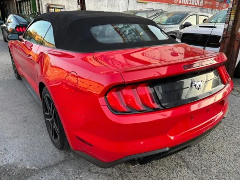 2018 Ford Mustang EcoBoost Premium Convertible photo 4