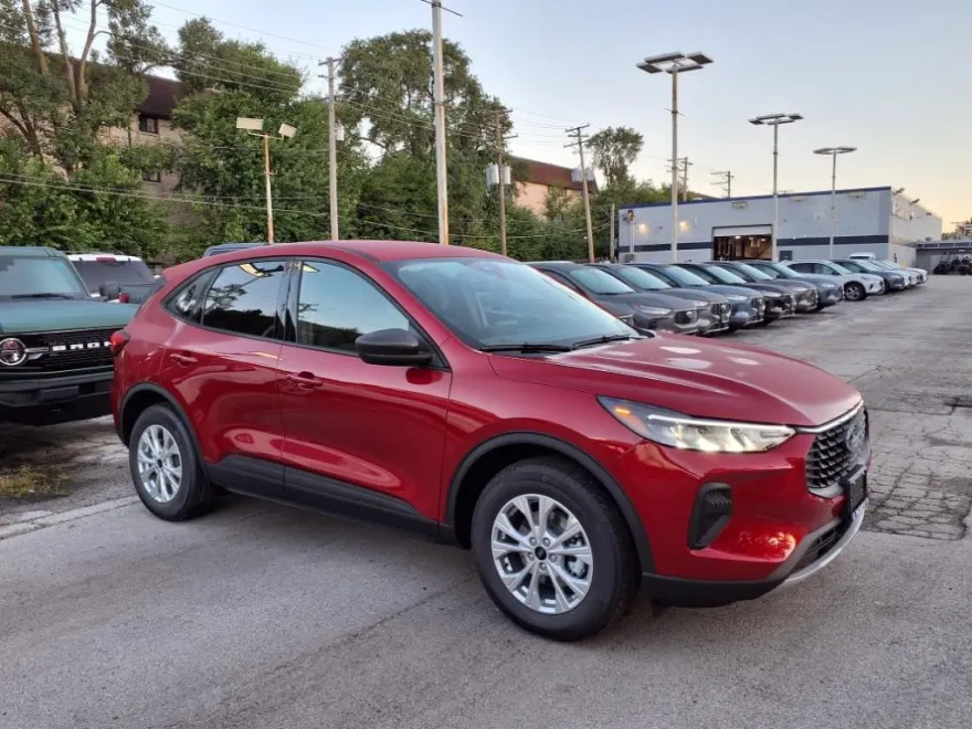 2025 Ford Escape Active photo 1