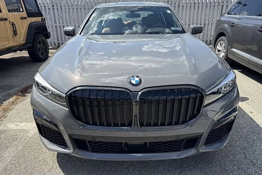 2022 Bmw 750Li photo 1