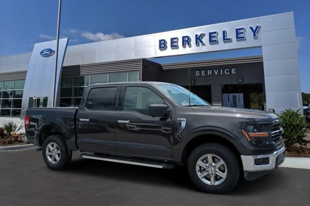 2024 Ford F-150 XLT photo 1