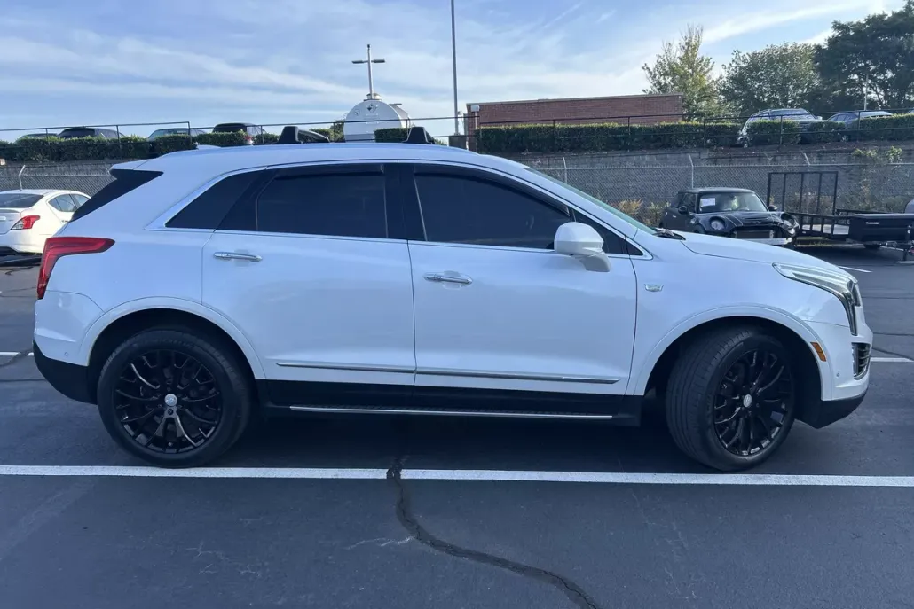 2017 Cadillac XT5 Platinum photo 1