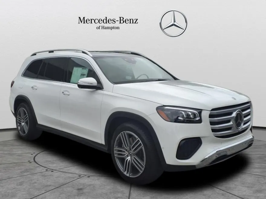 2025 Mercedes Benz GLS 450 4MATIC photo 1