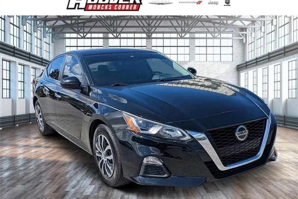 2021 Nissan Altima 2.5 S photo 1