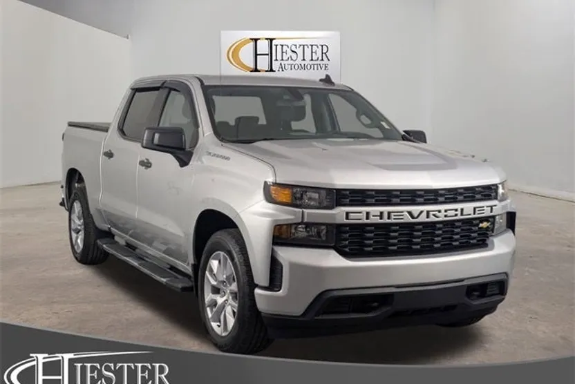 2022 Chevrolet Silverado 1500 Custom photo 1